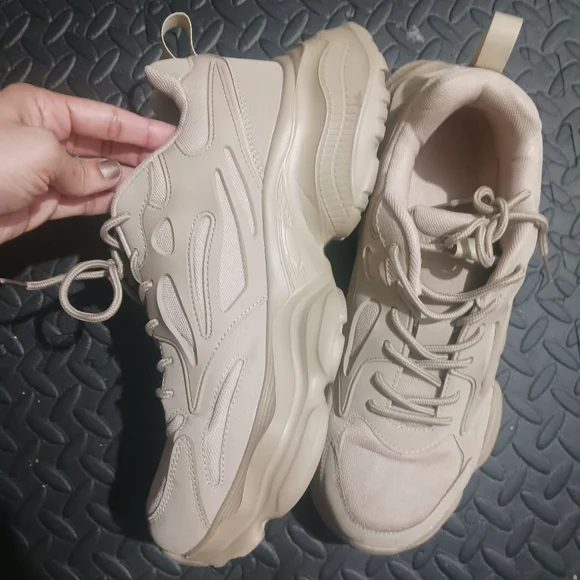 Men Beige Chunky Platform Sneakers - Picture 10 of 12